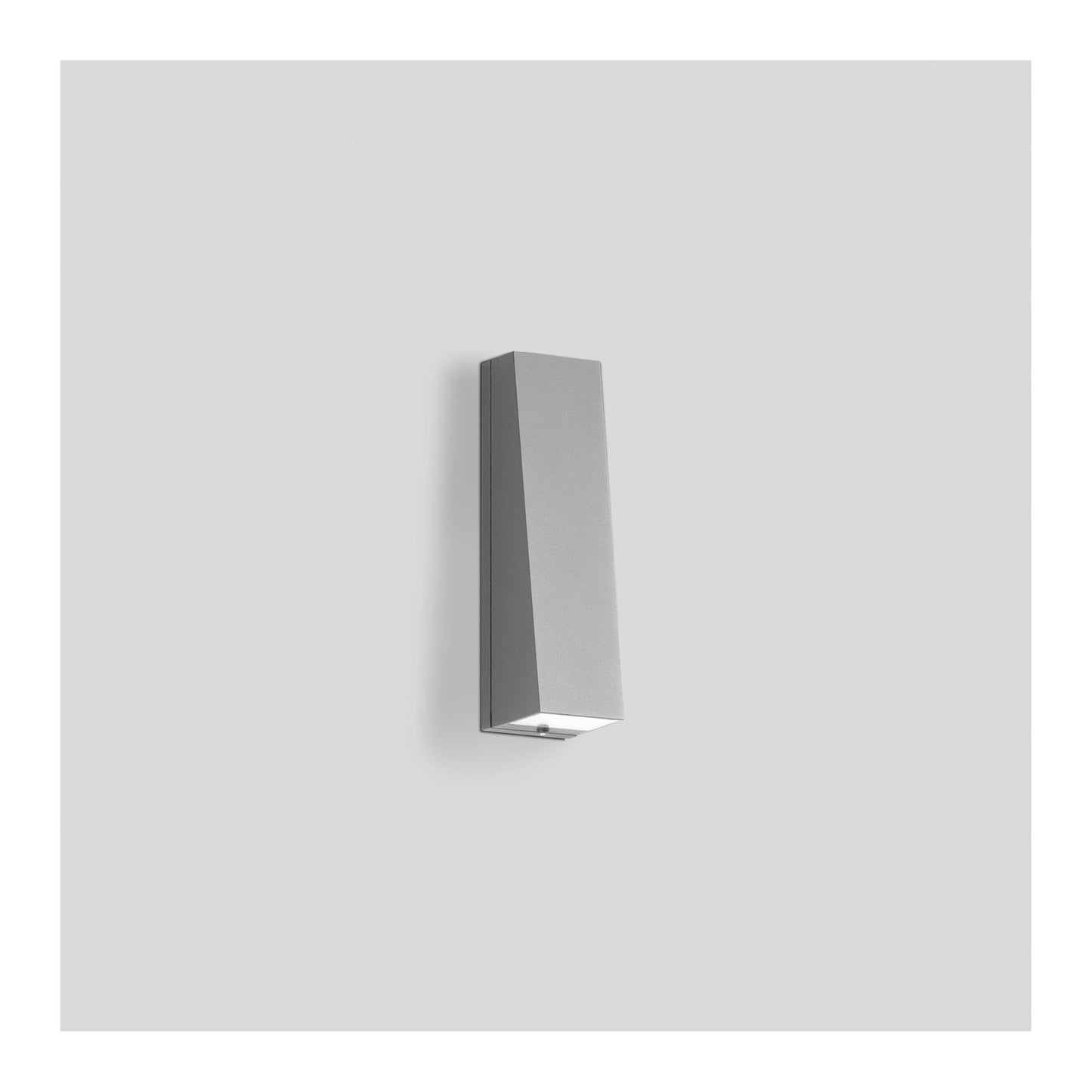 33514 Large LED Wall Light
