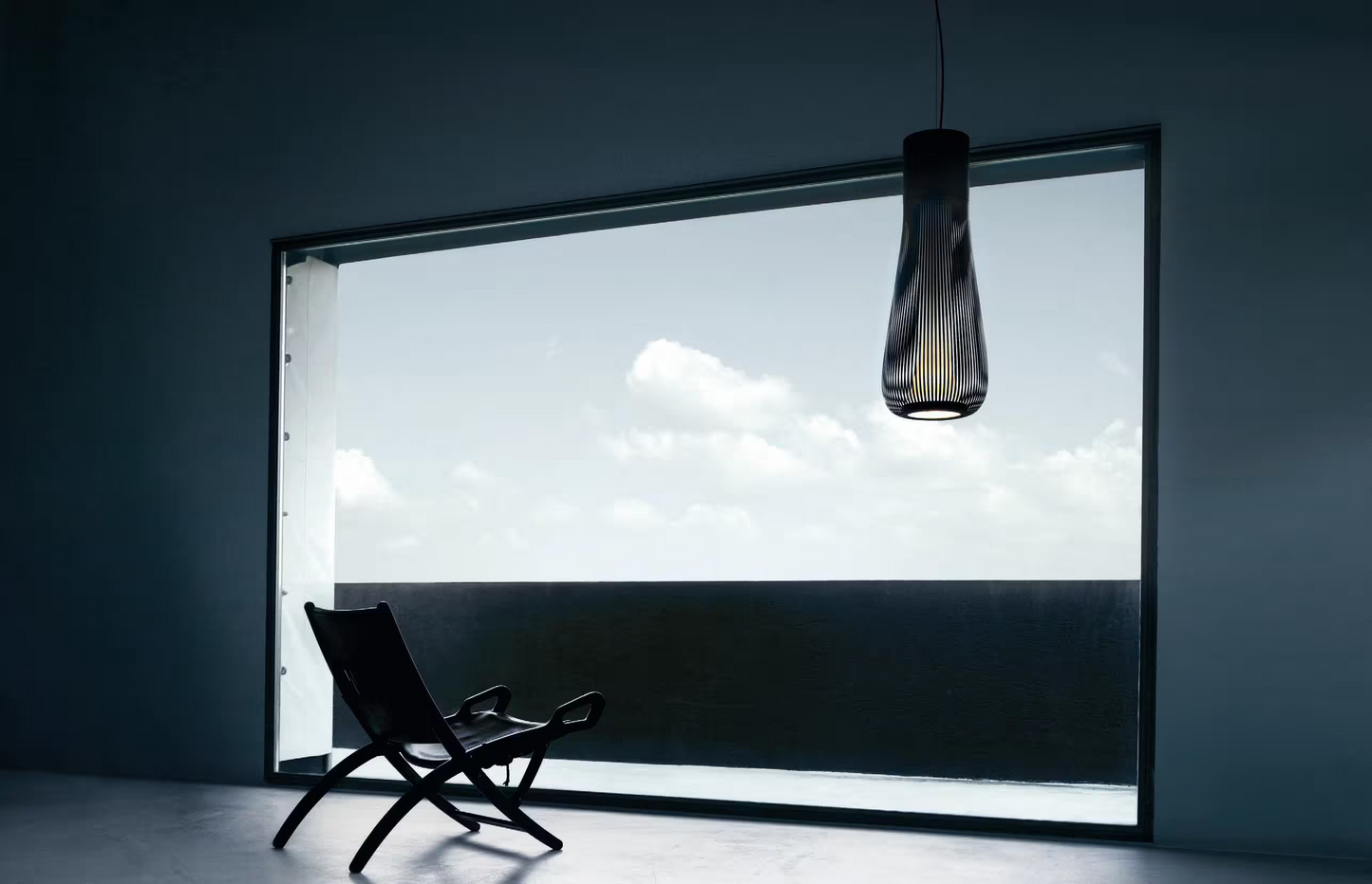 Chasen Glass Pendant