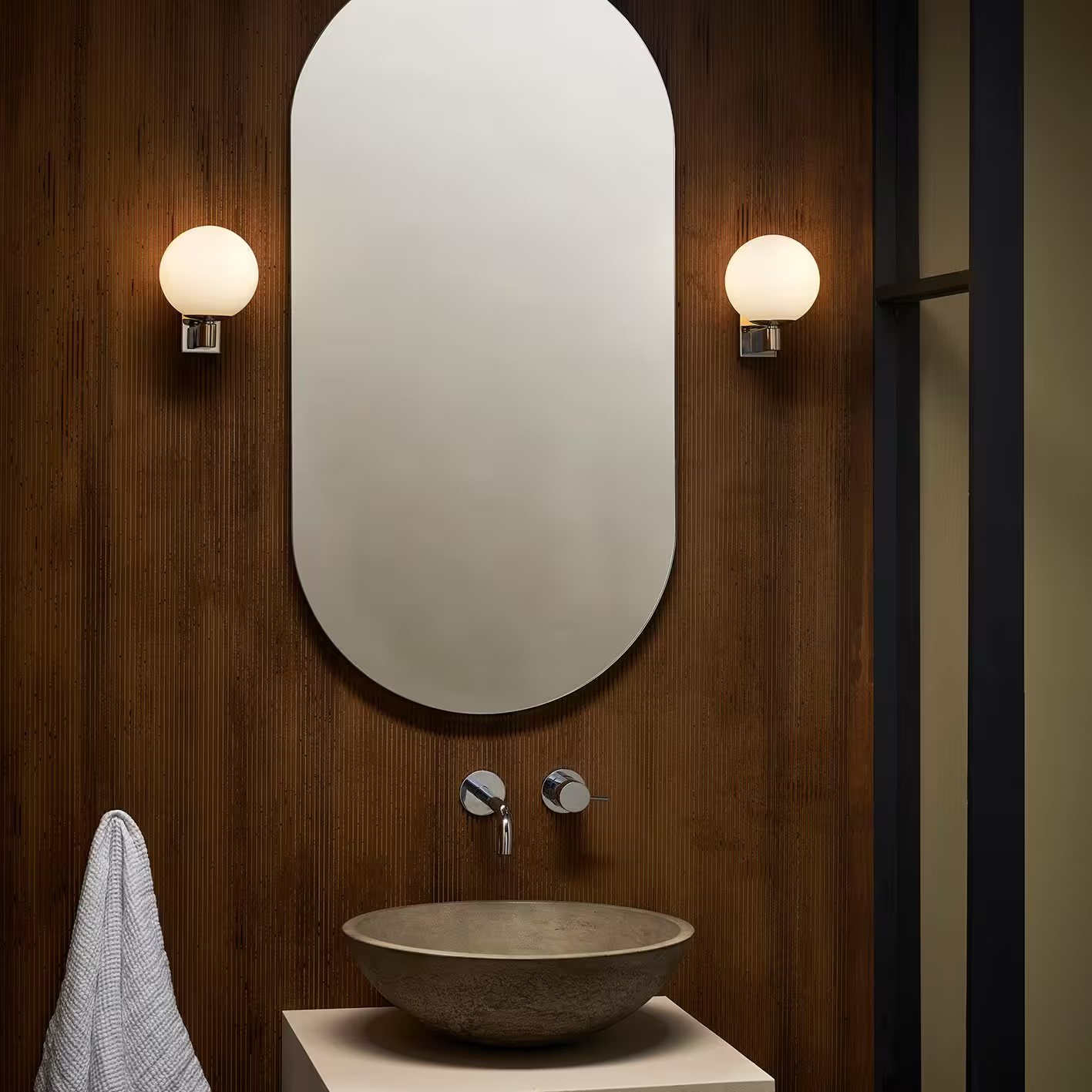 Sagara Wall Light