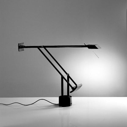 Artemide Tizio Desk Lamp