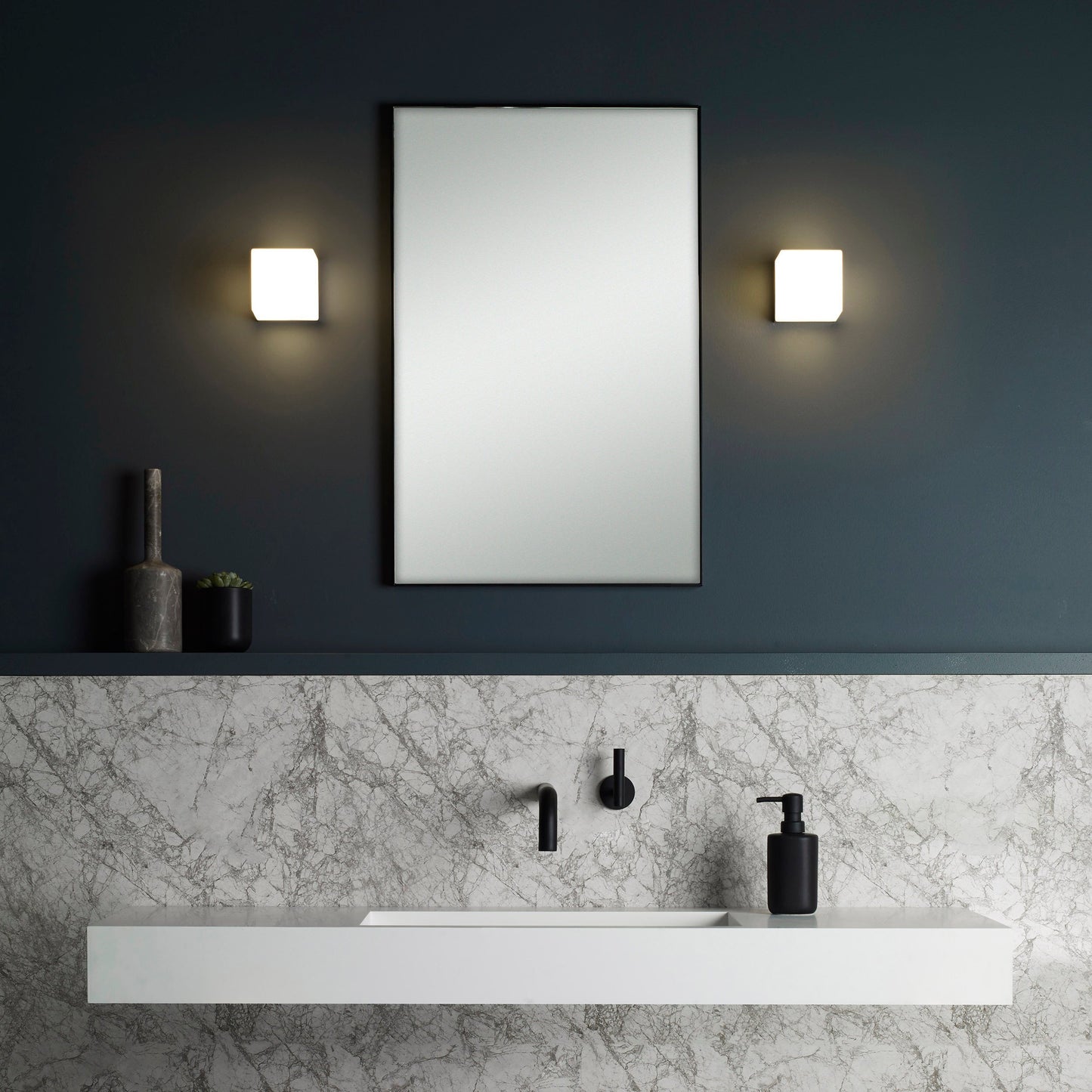 Astro Cube Decorative Wall Light