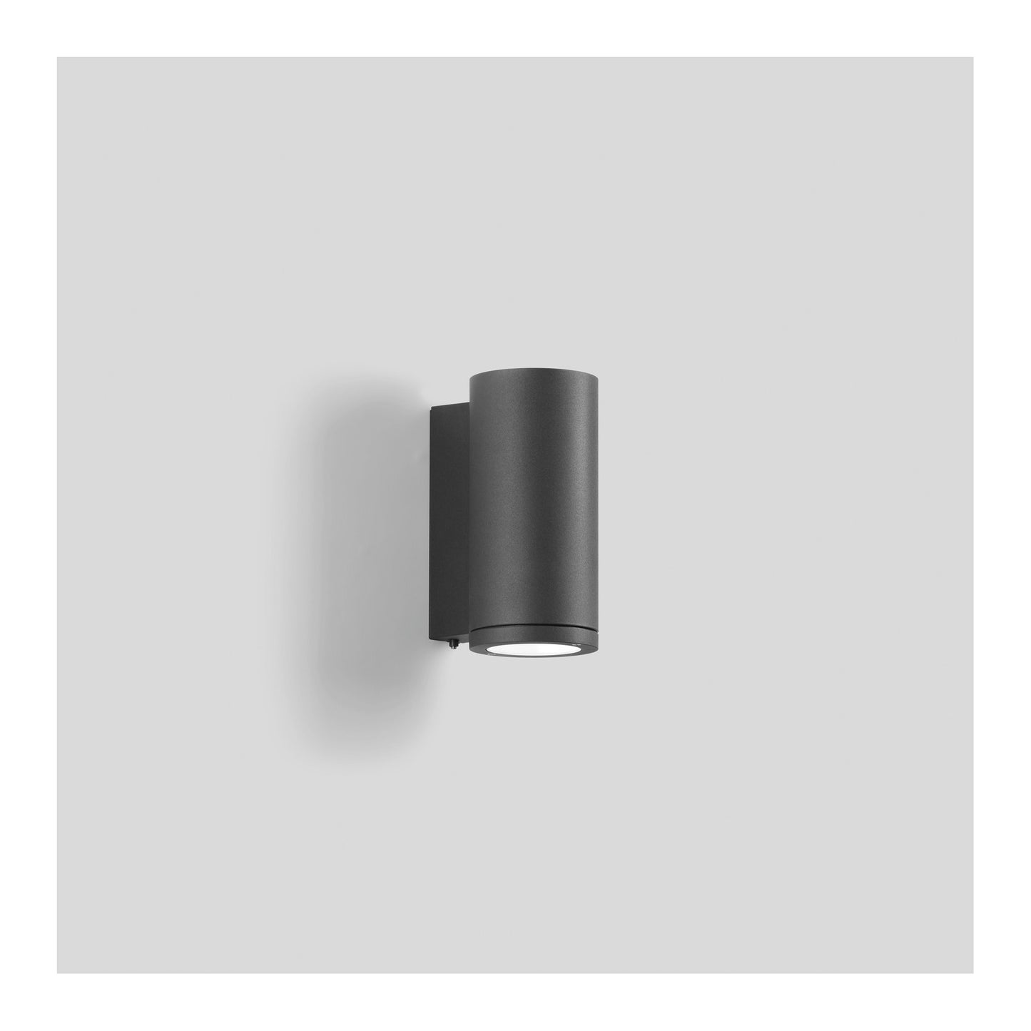 66655 Medium LED Wall Light