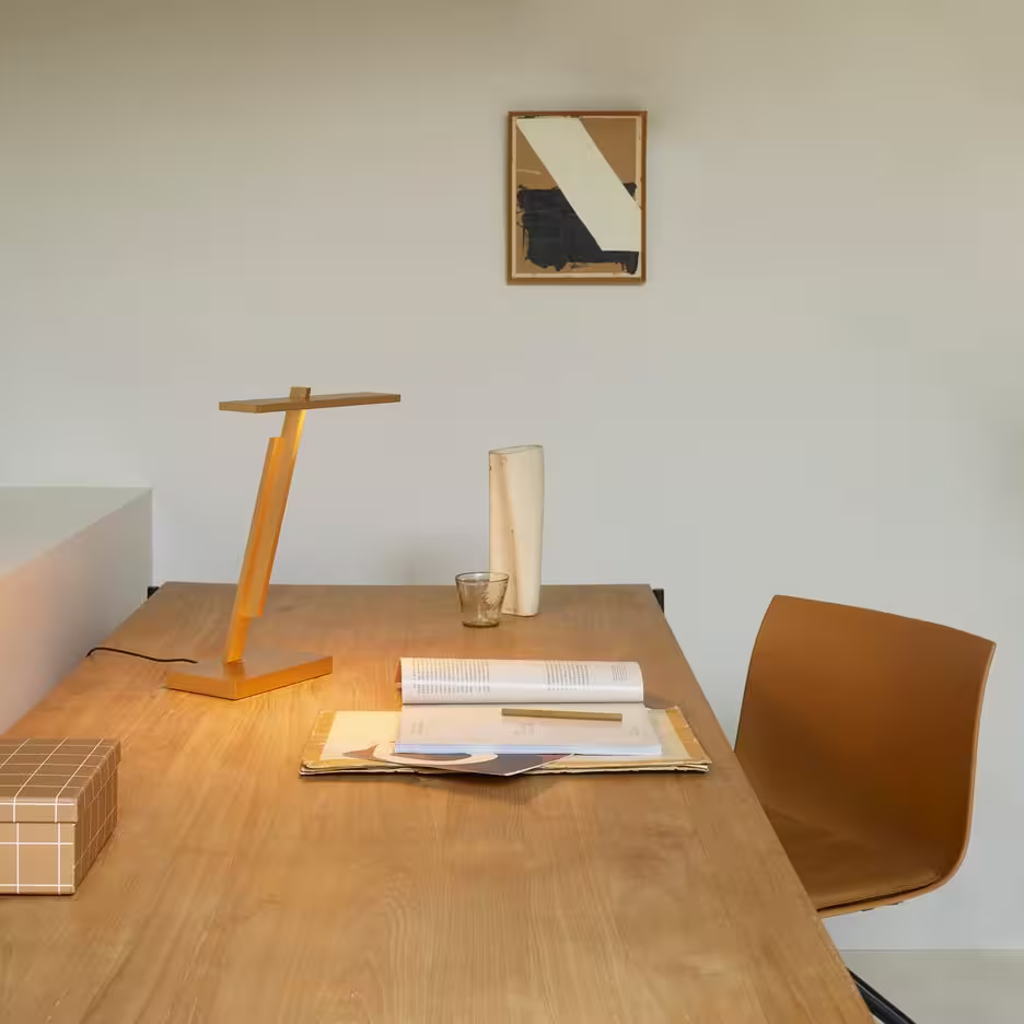 Gerrit LED Desk Lamp