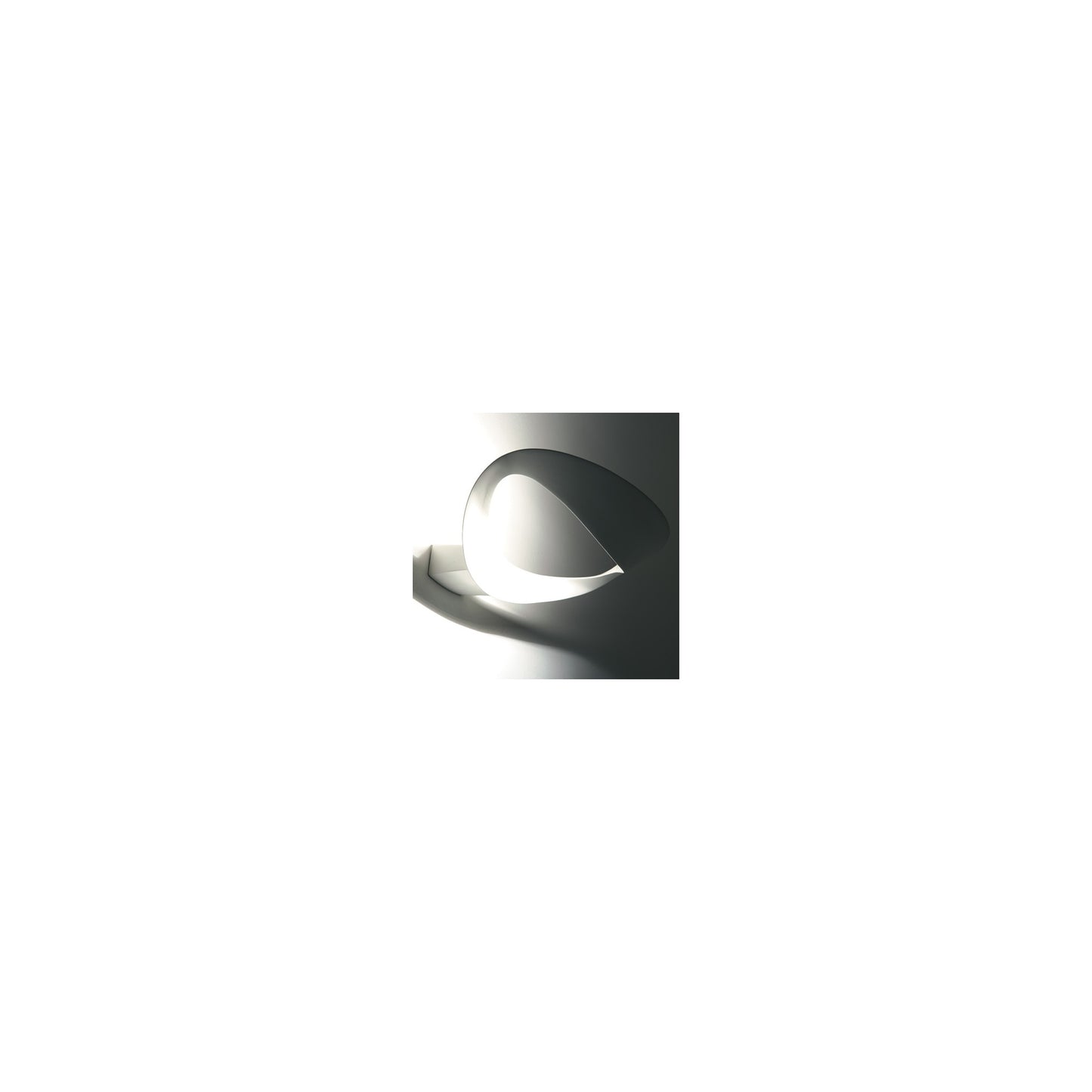 Mesmeri 3000K LED Wall Light