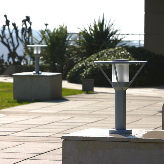 Roger Pradier Bermude Ground Light