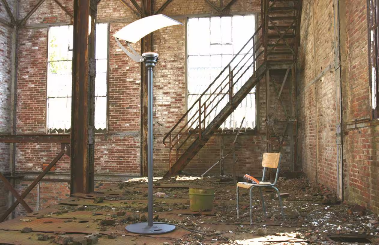 Equix Steel Base LED Lamp Post