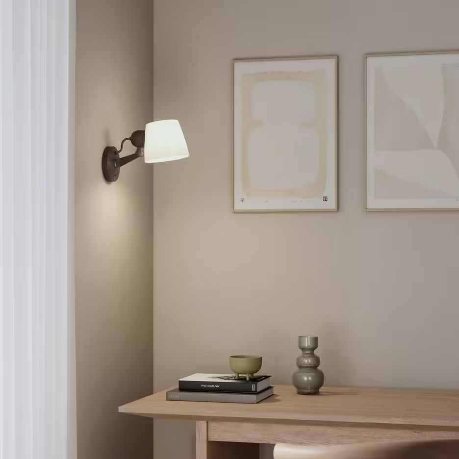 Imari Adjustable Wall Light