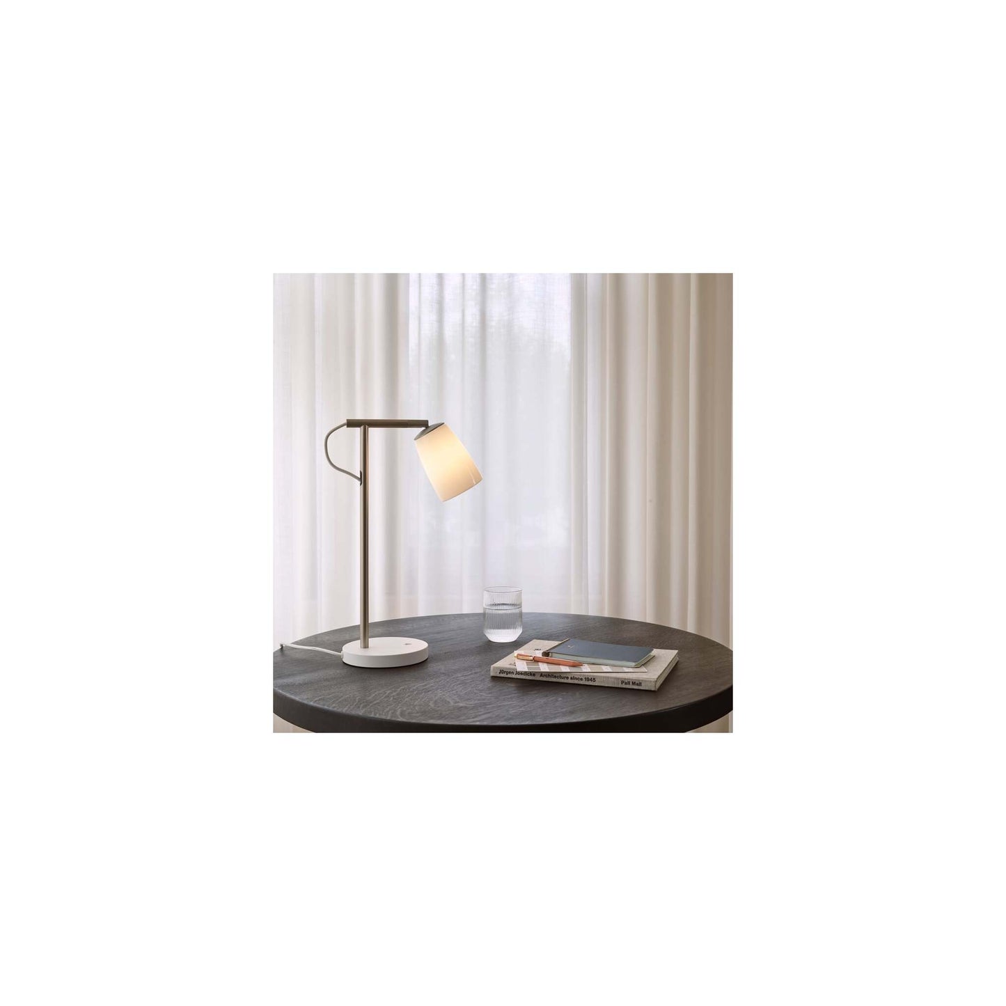 Carlton Desk Lamp in Matt White