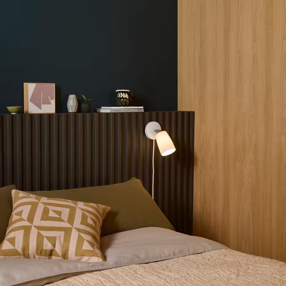 Carlton Plug-In Wall Light