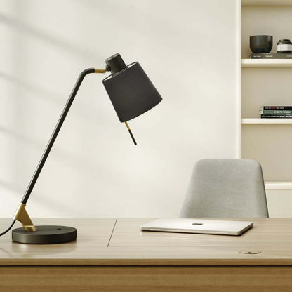Astro Edward Desk Lamp