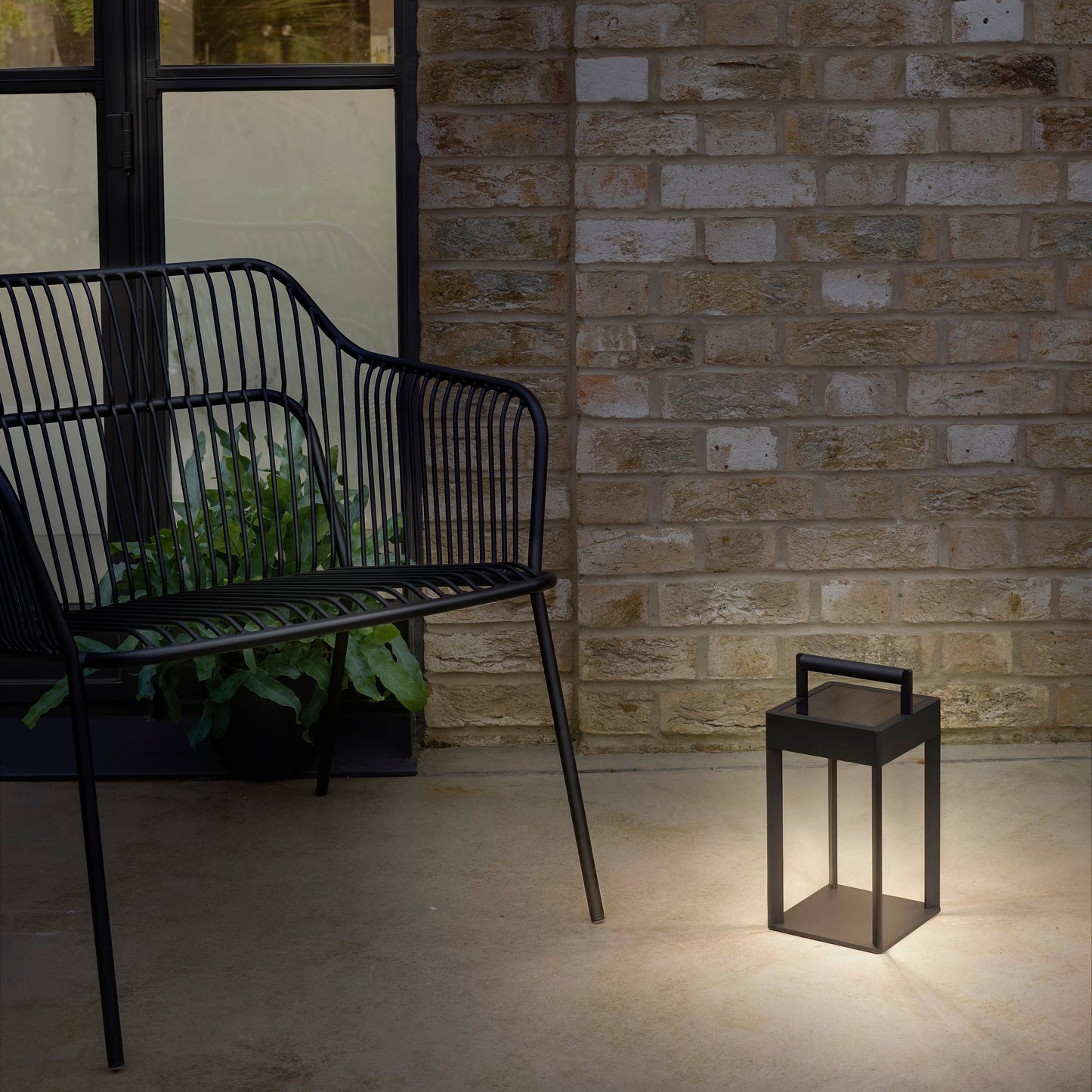 Astro Kuro 250 Outdoor Portable Lamp
