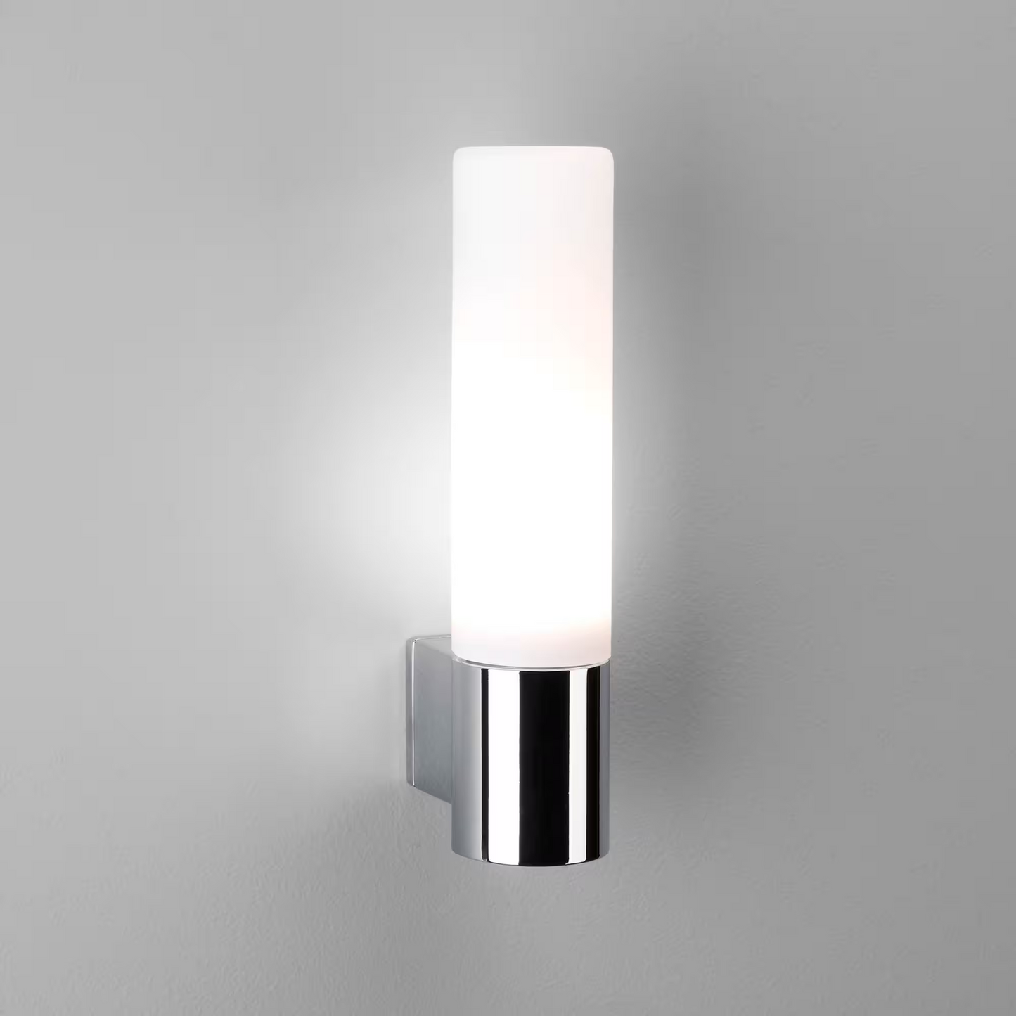 Bari Wall Light