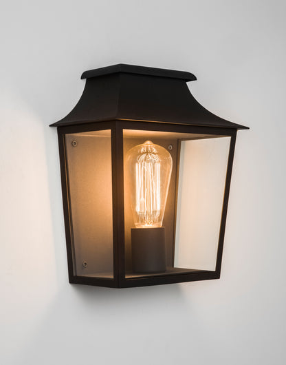 Astro Richmond Wall Light