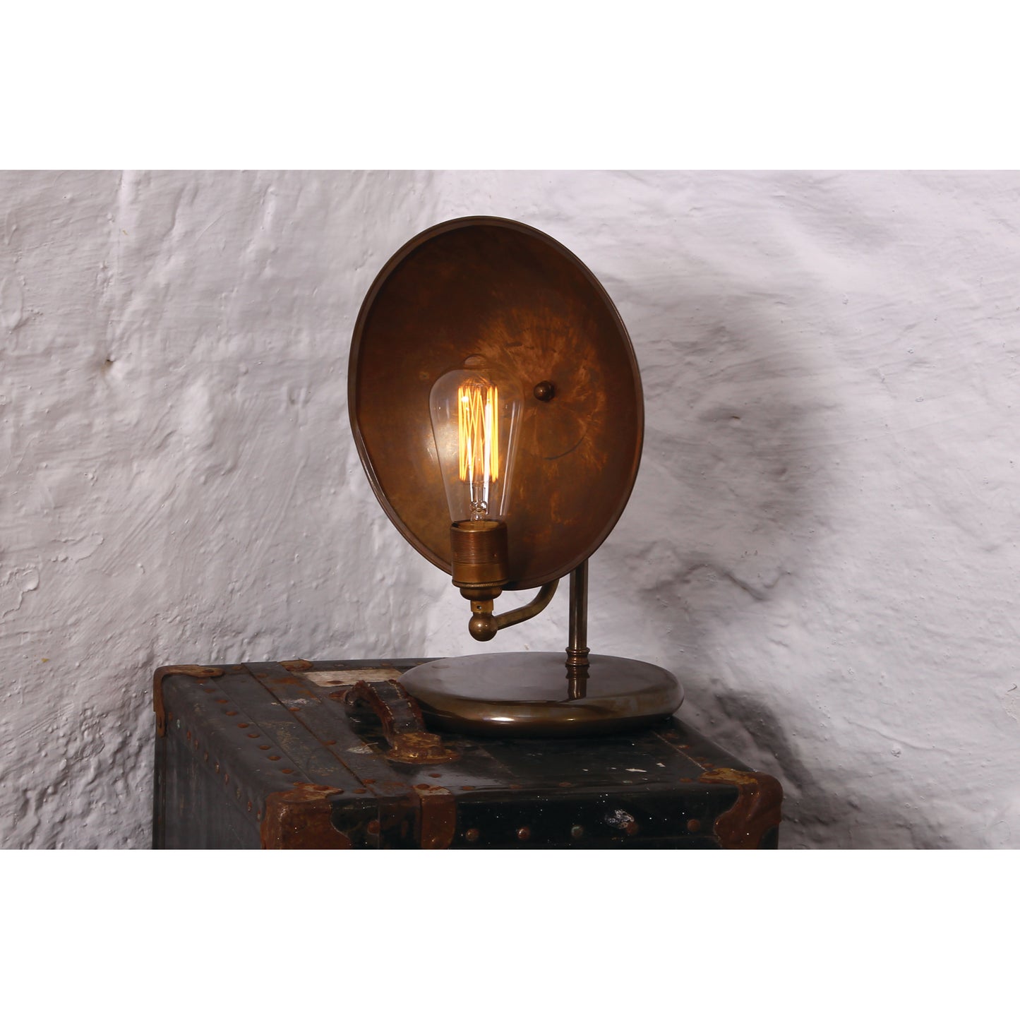 Chulainn Industrial Brass Dish Table Lamp