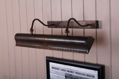 Mullan Lighting Spence Picture Light