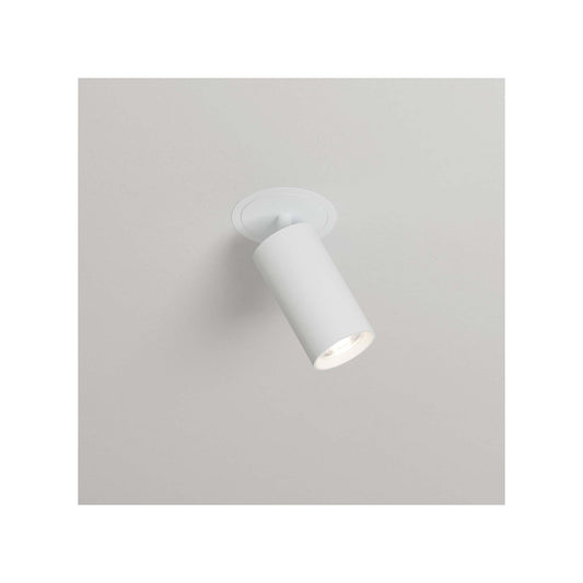 Core Recessed Trim Spotlight in White