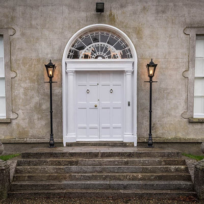 Harte Traditional Outdoor Post Light