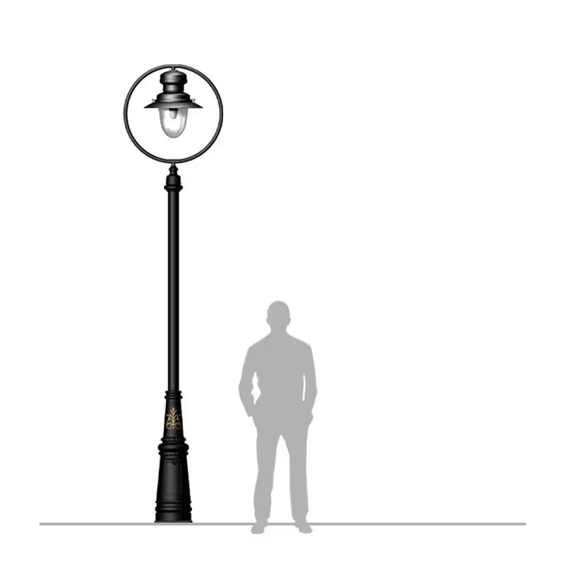 Classic Railway Style Lamp Post In Cast Iron And Steel 3.65M
