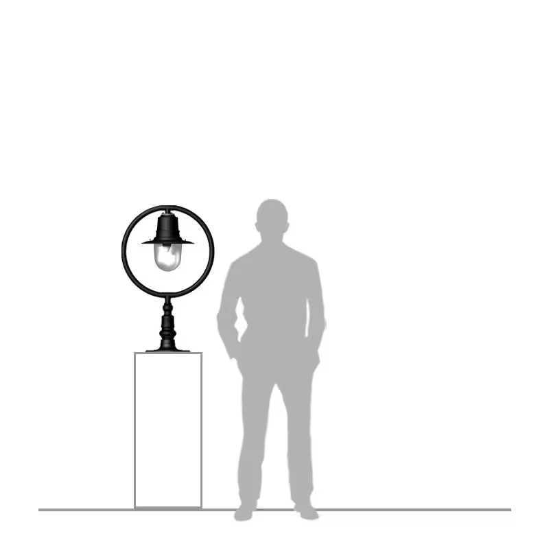 Classic Railway Style Pier Light For Flat Pier Caps 0.89M