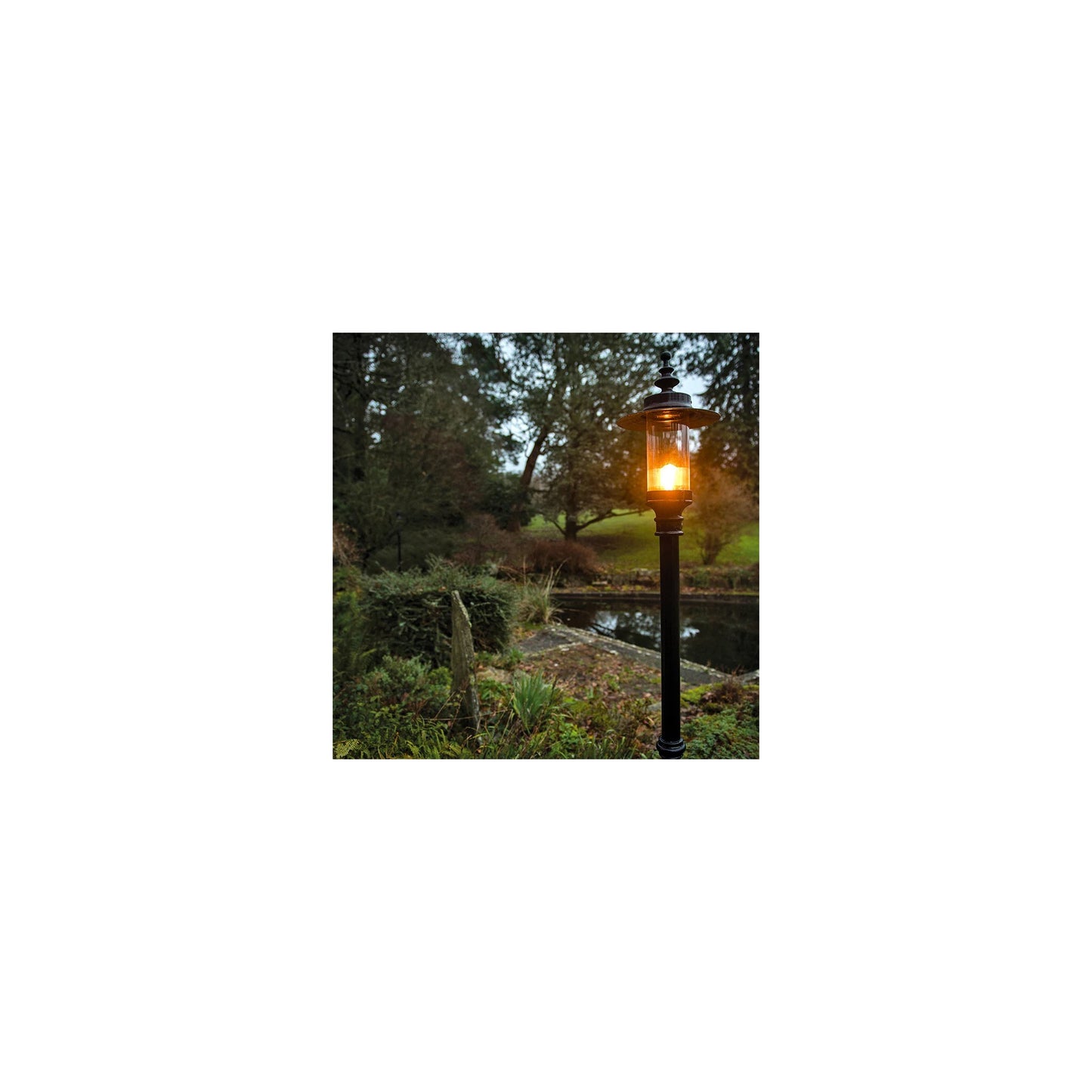 Georgian style lamp post in cast iron and steel 2.55m