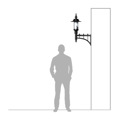 Harte Courtyard Wall Light
