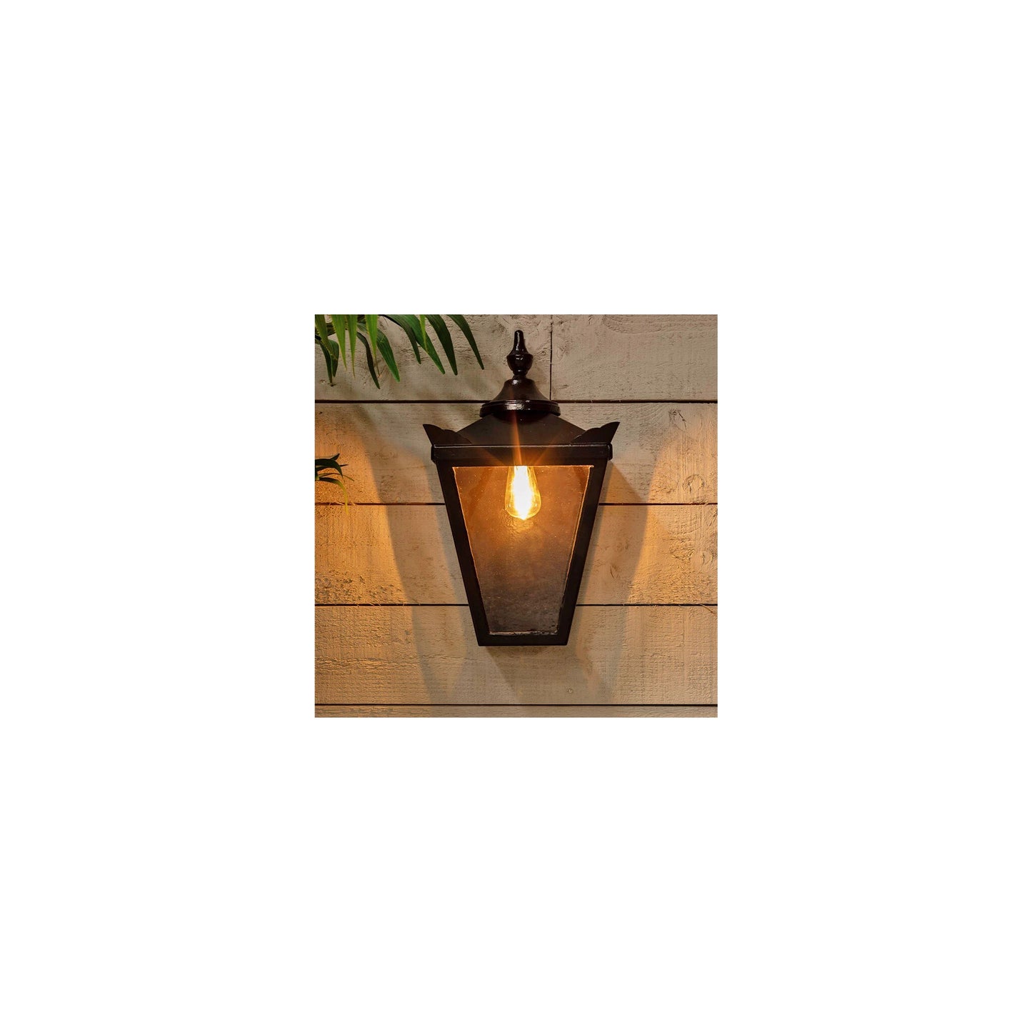 Victorian traditional bulkhead light 0.56m