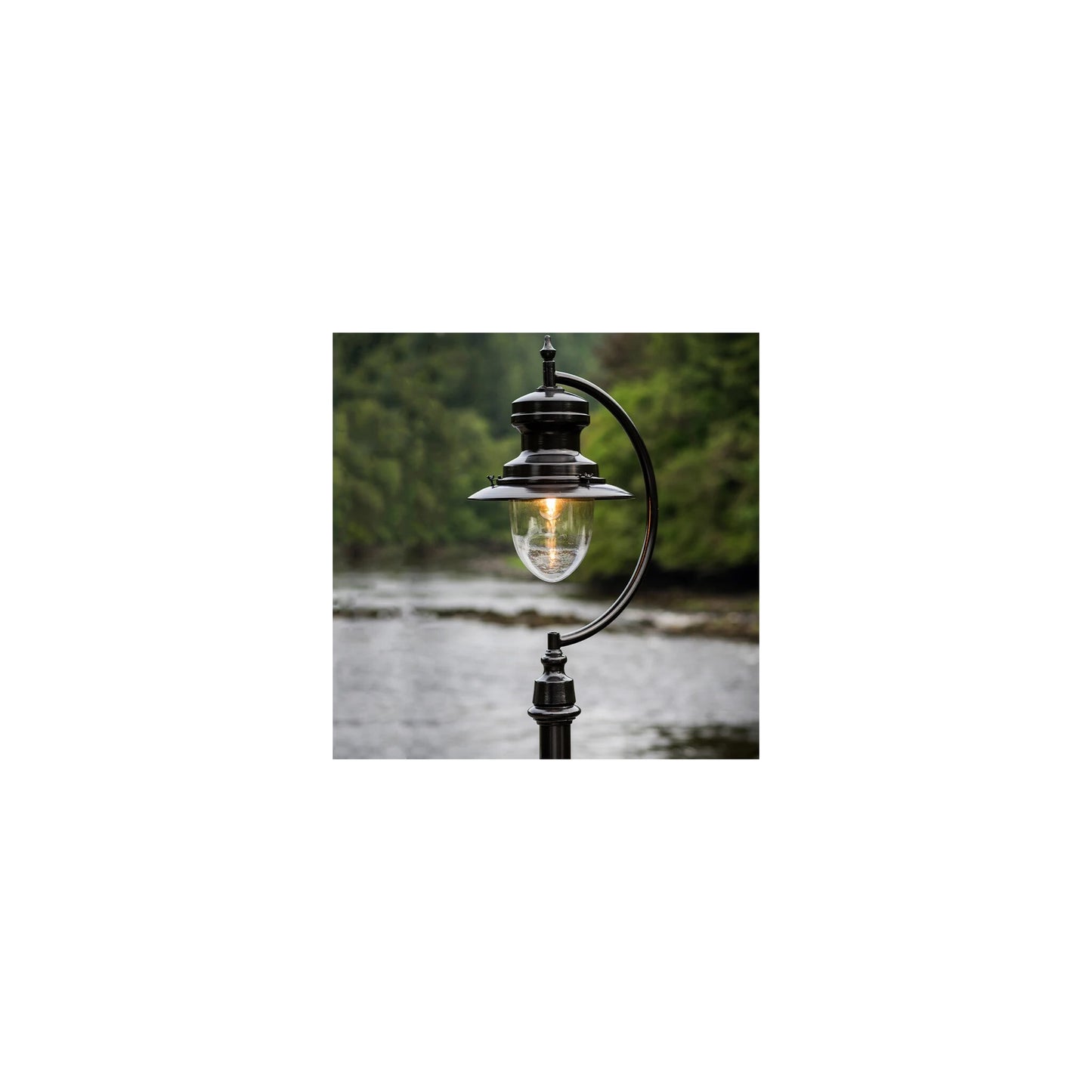 Vintage tear drop lamp post in cast iron and steel 3.7m