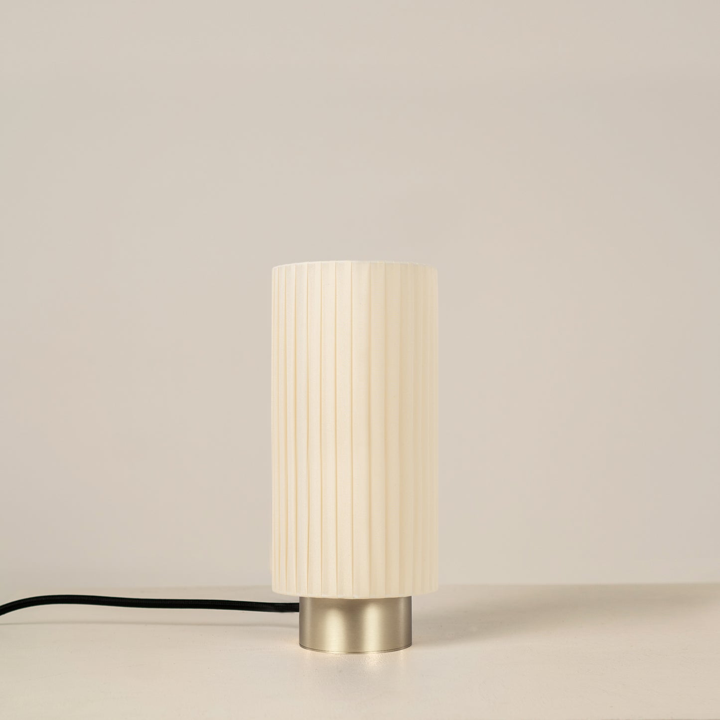 CVL Luminaires Ruban Table Lamp