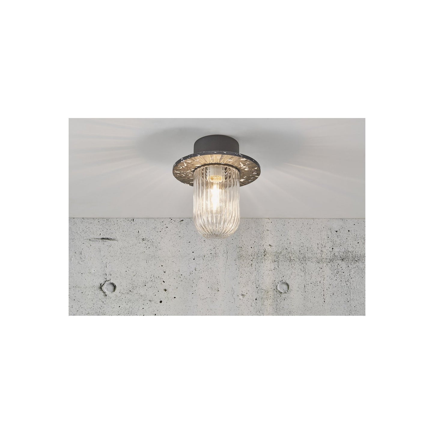 Januka Ceiling Light