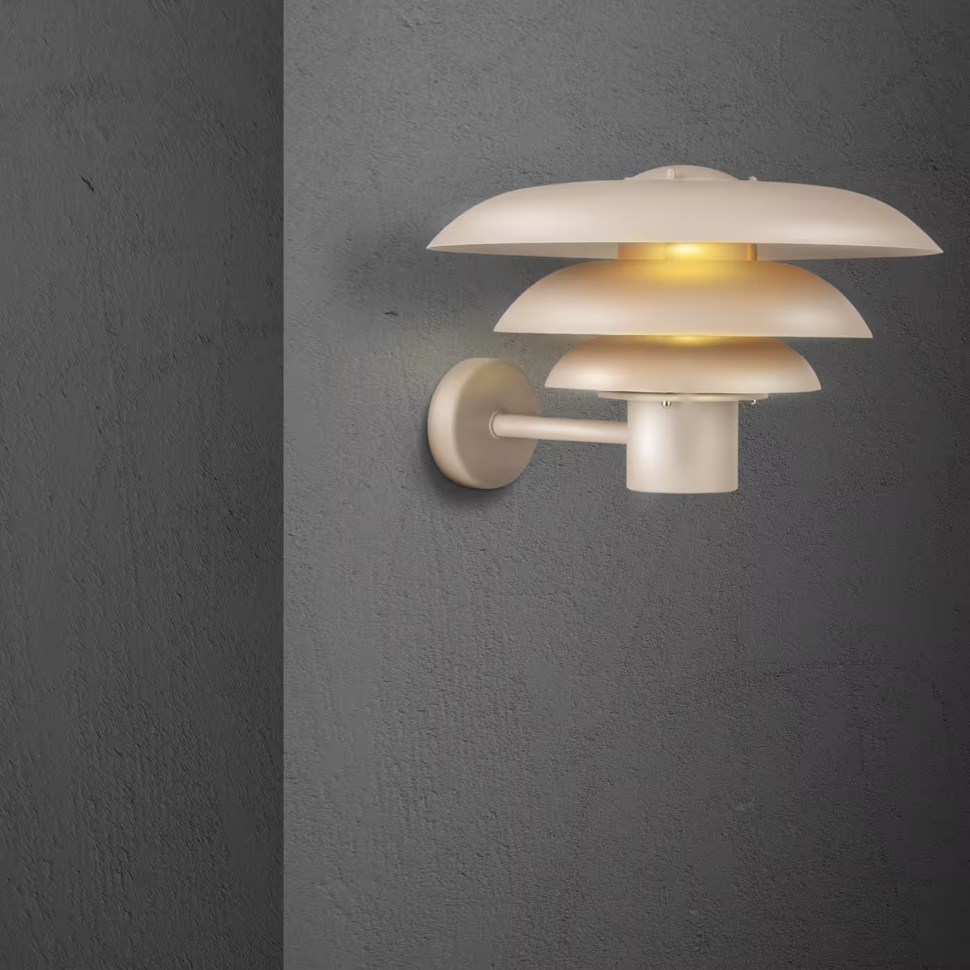 Kurnos 35 Outdoor Wall Light