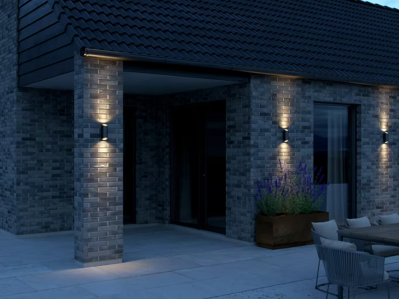 Nico Round 22 Wall Light