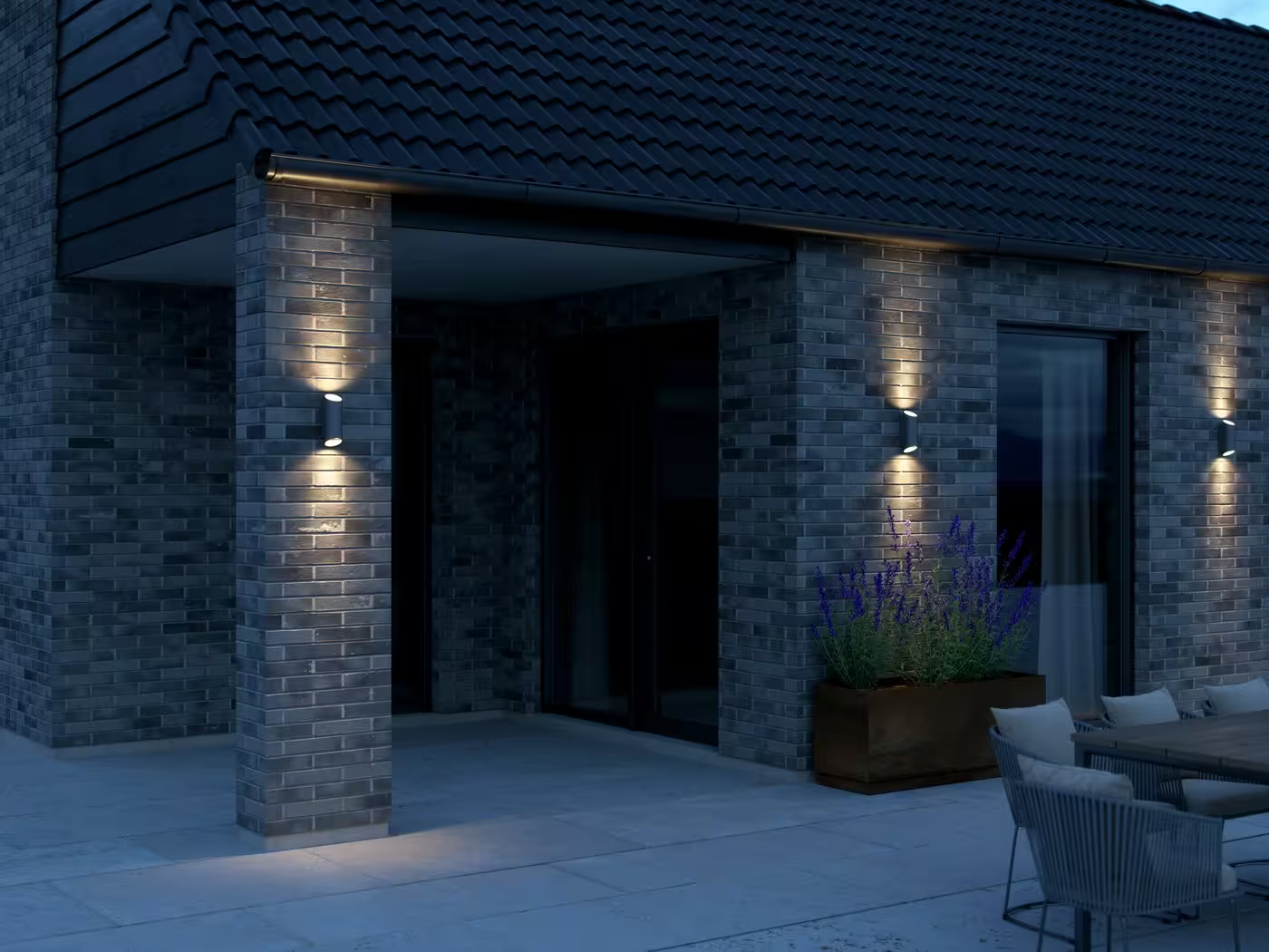 Nico Round 22 Wall Light