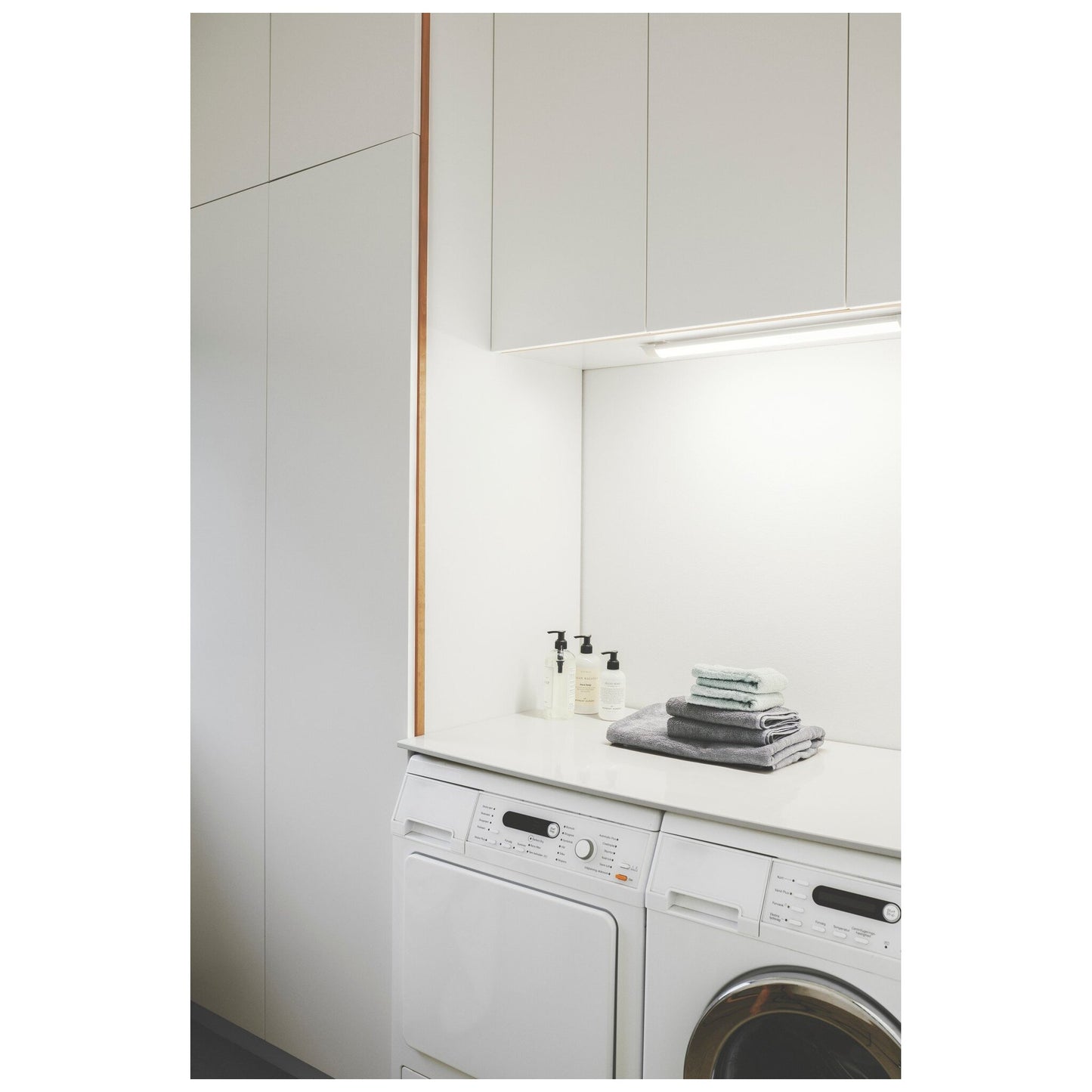 Glendale 60 Batten Light Fitting in White