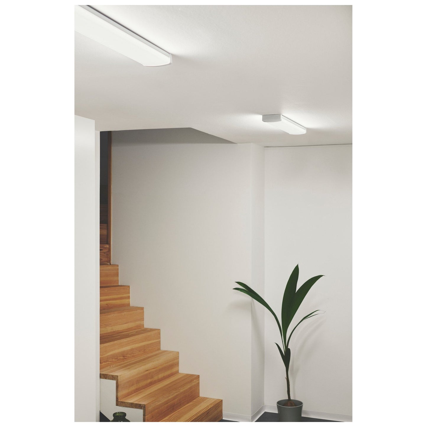 Wilmington Batten Light Fitting in White