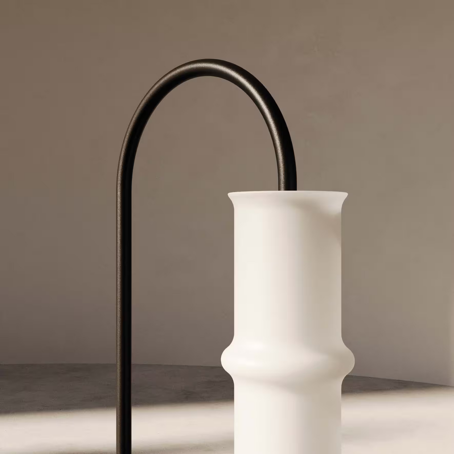 Canna Table Lamp
