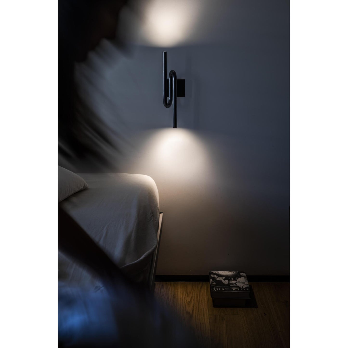 Tobia LED Wall Light