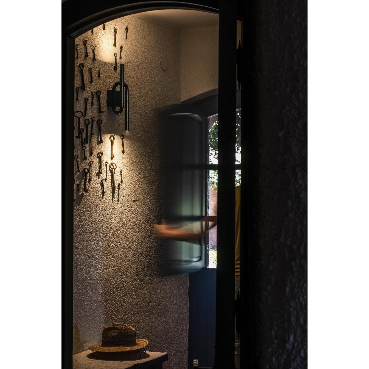 Tobia LED Wall Light