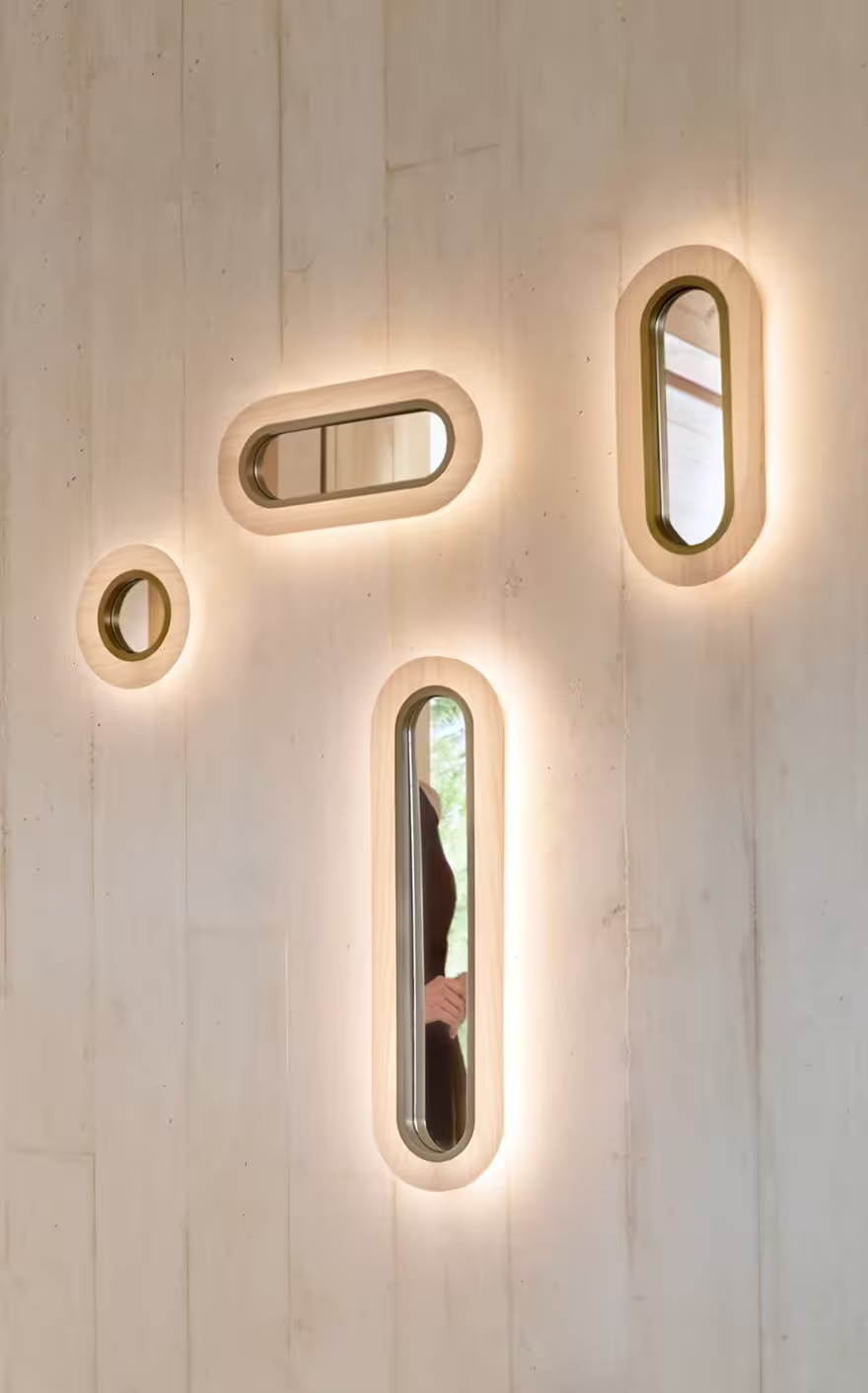 Lens Oval LED Wall Light