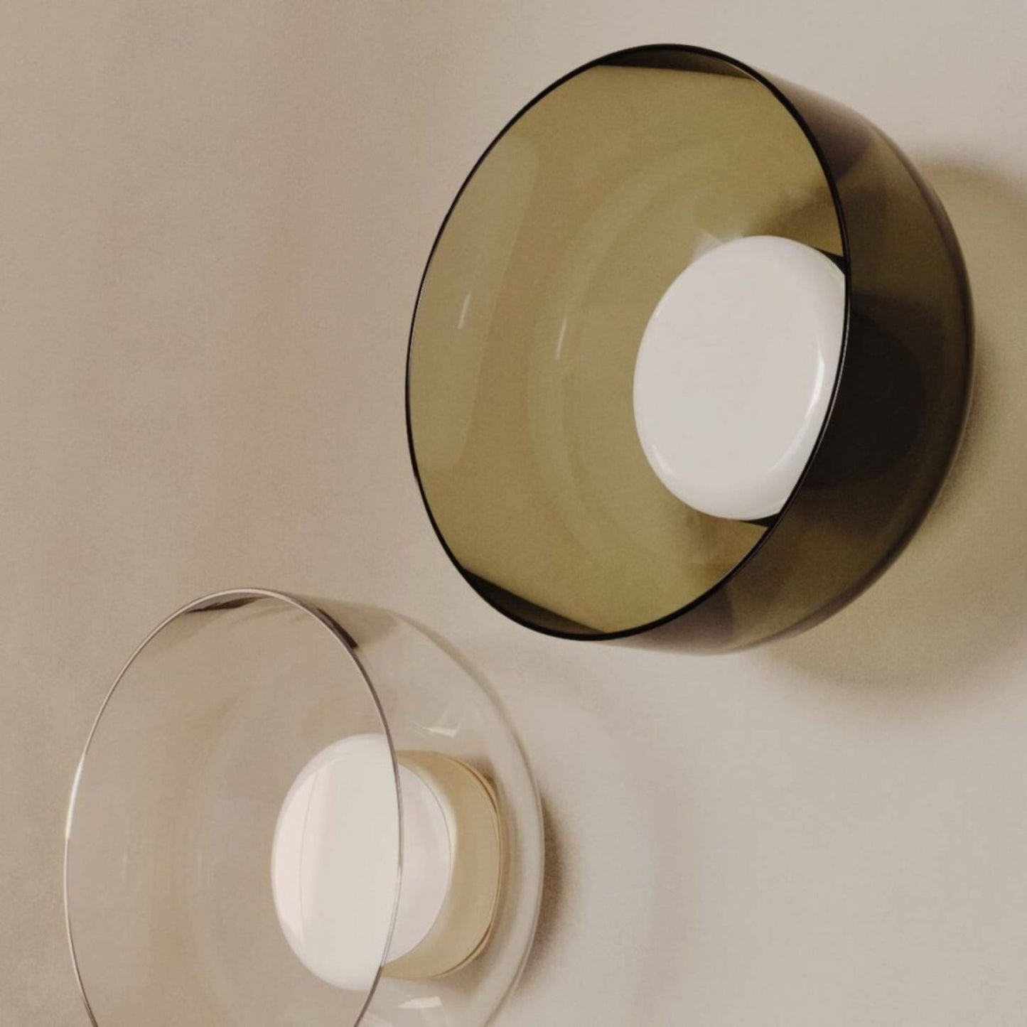 Ipon Wall Light