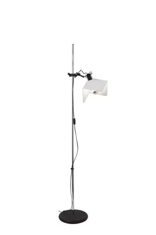 Triedro Floor Lamp