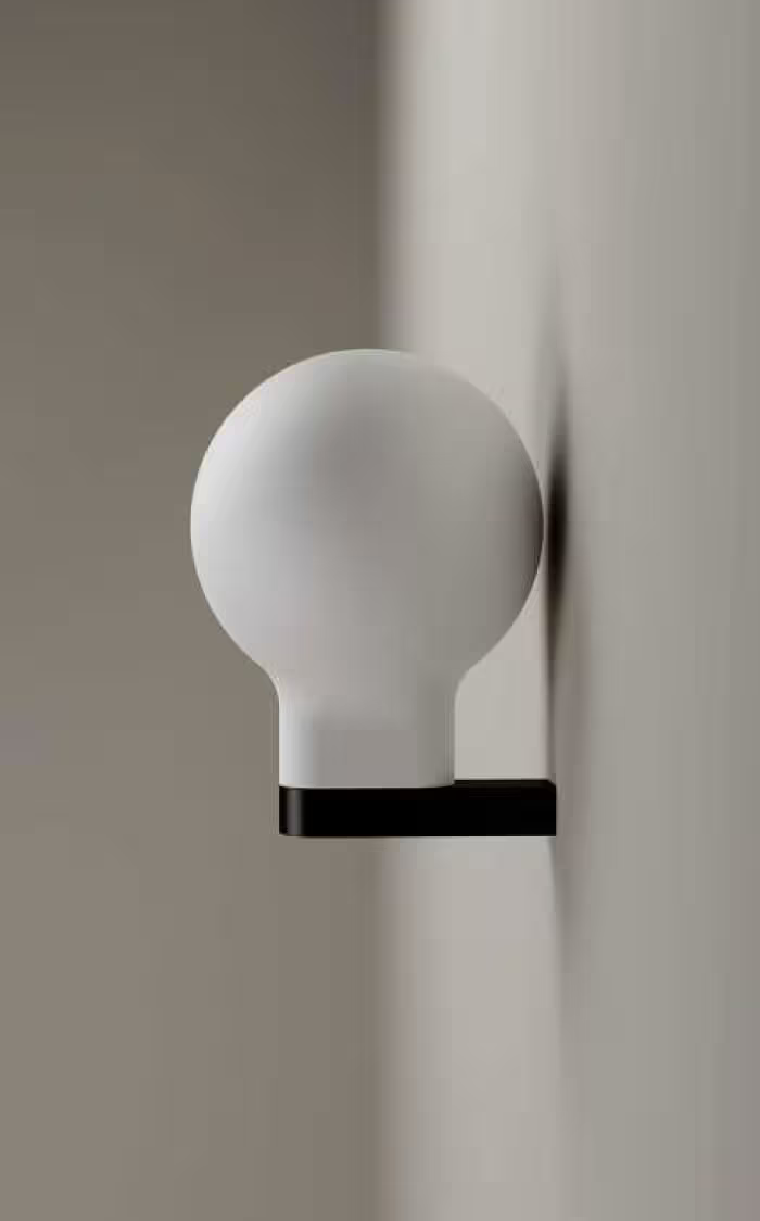 Bold LED Wall Light