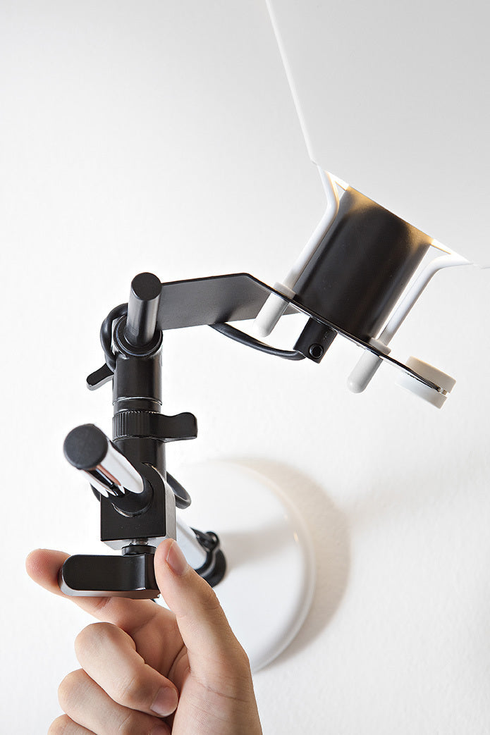 Triedro Wall Light