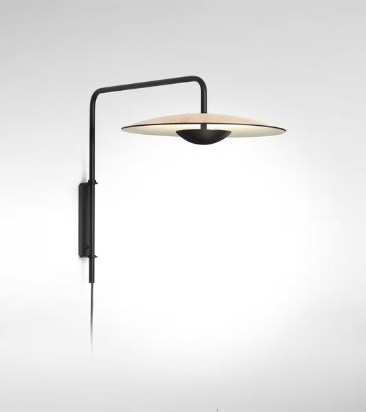 Ginger A Large Plug-in LED Wall Light