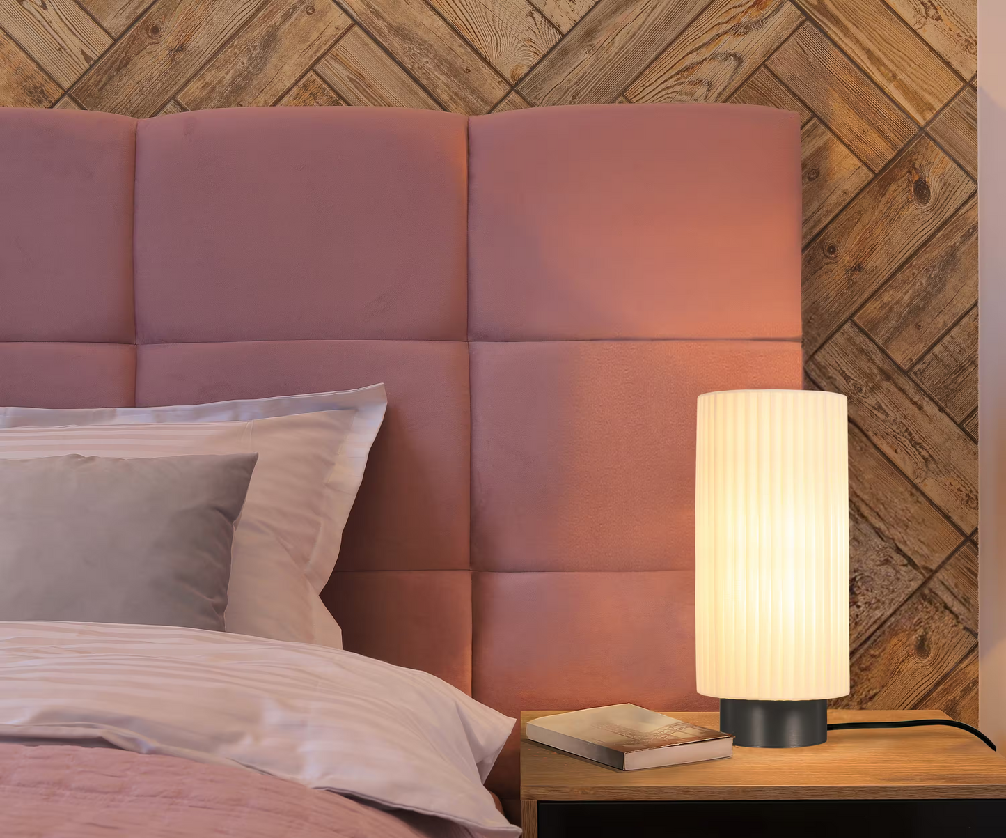 CVL Luminaires Ruban Table Lamp