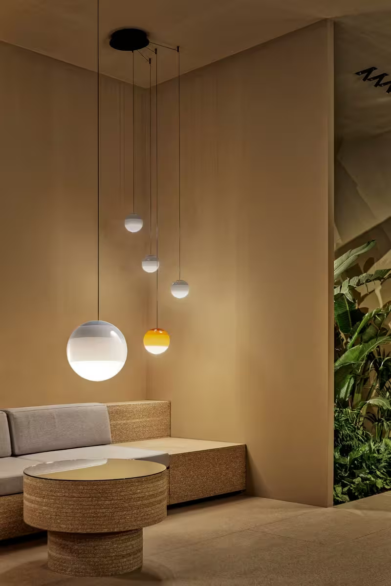 Dipping Light 40 LED Pendant