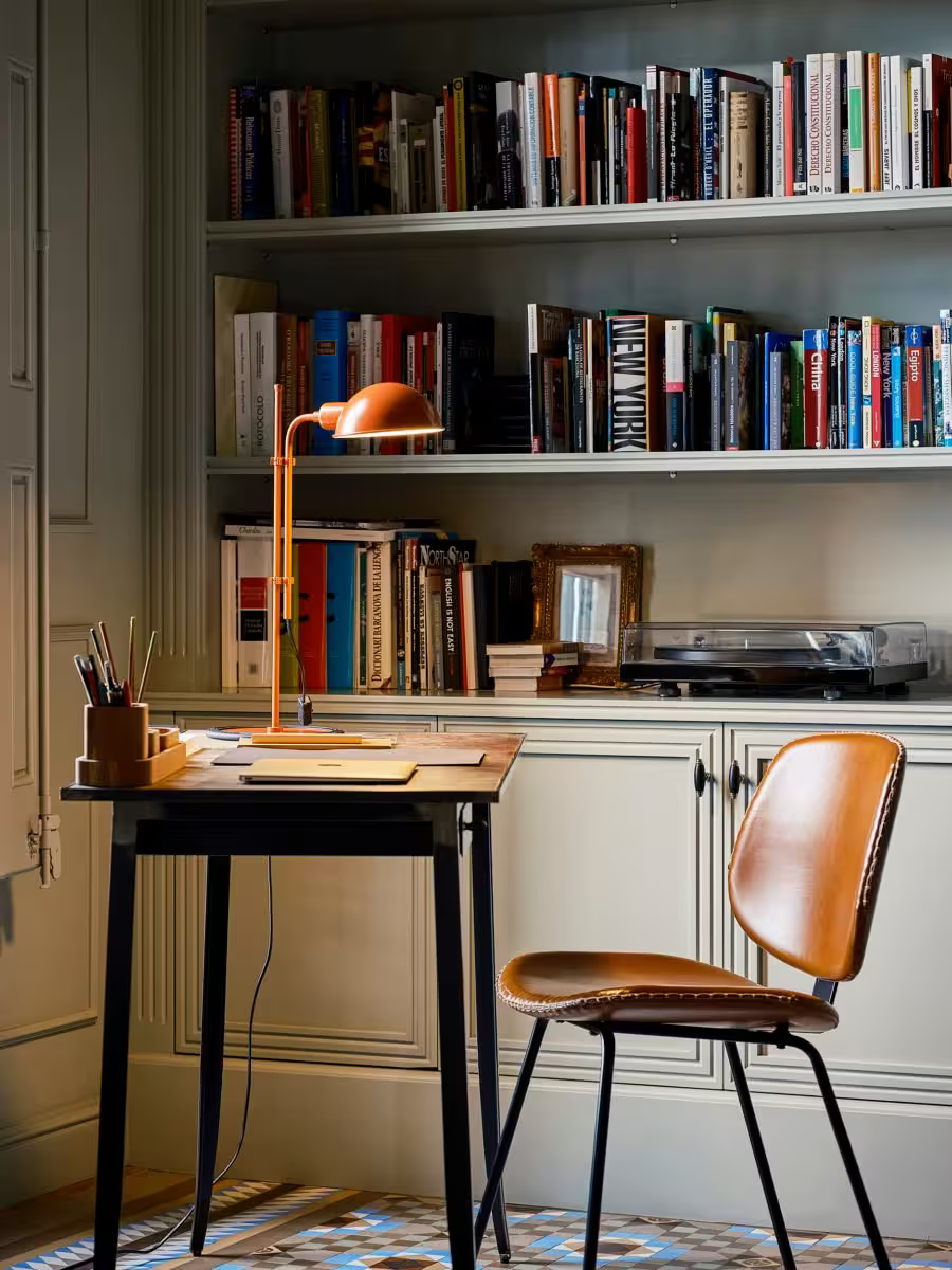 Funiculi S Table Lamp