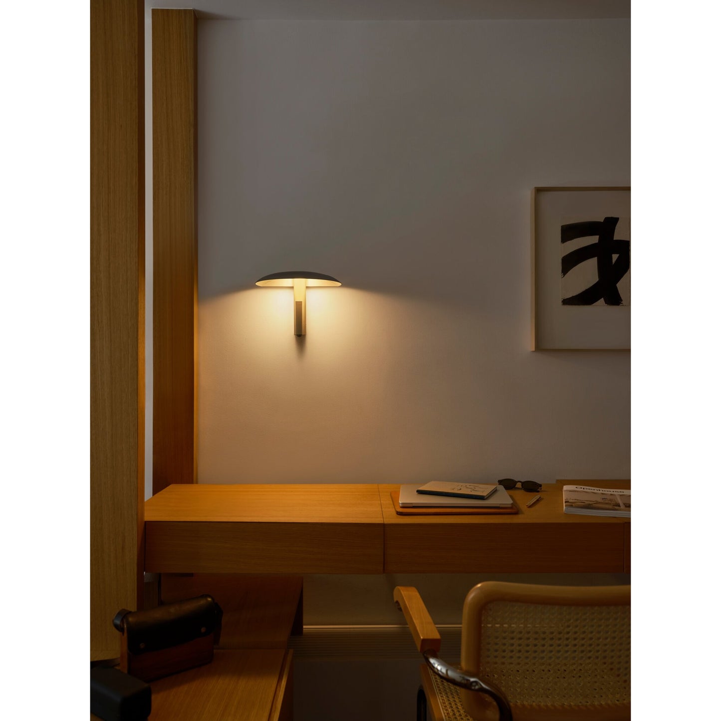 Konoha LED Wall Light