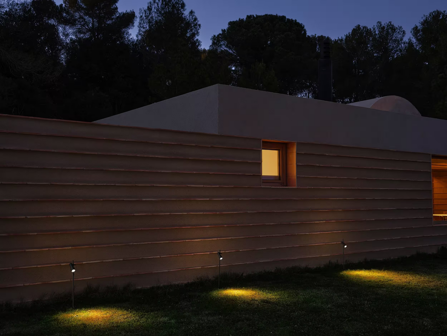 Palosanto B Outdoor Bollard