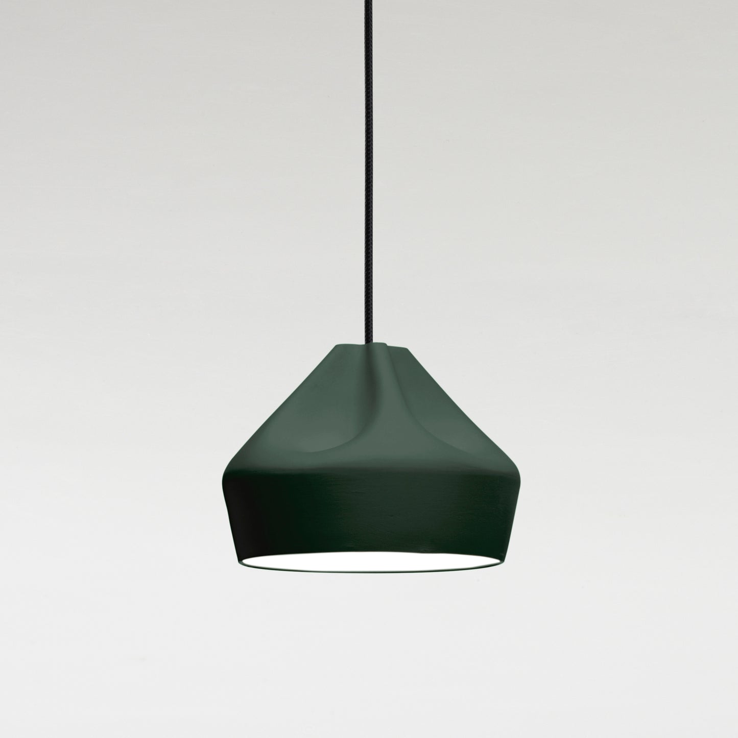 Pleat Box 24 Medium Pendant
