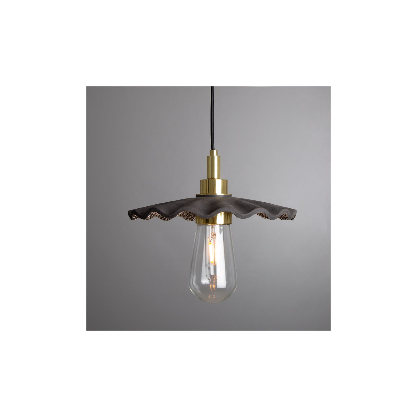 Kirhii Ceramic Bathroom Pendant
